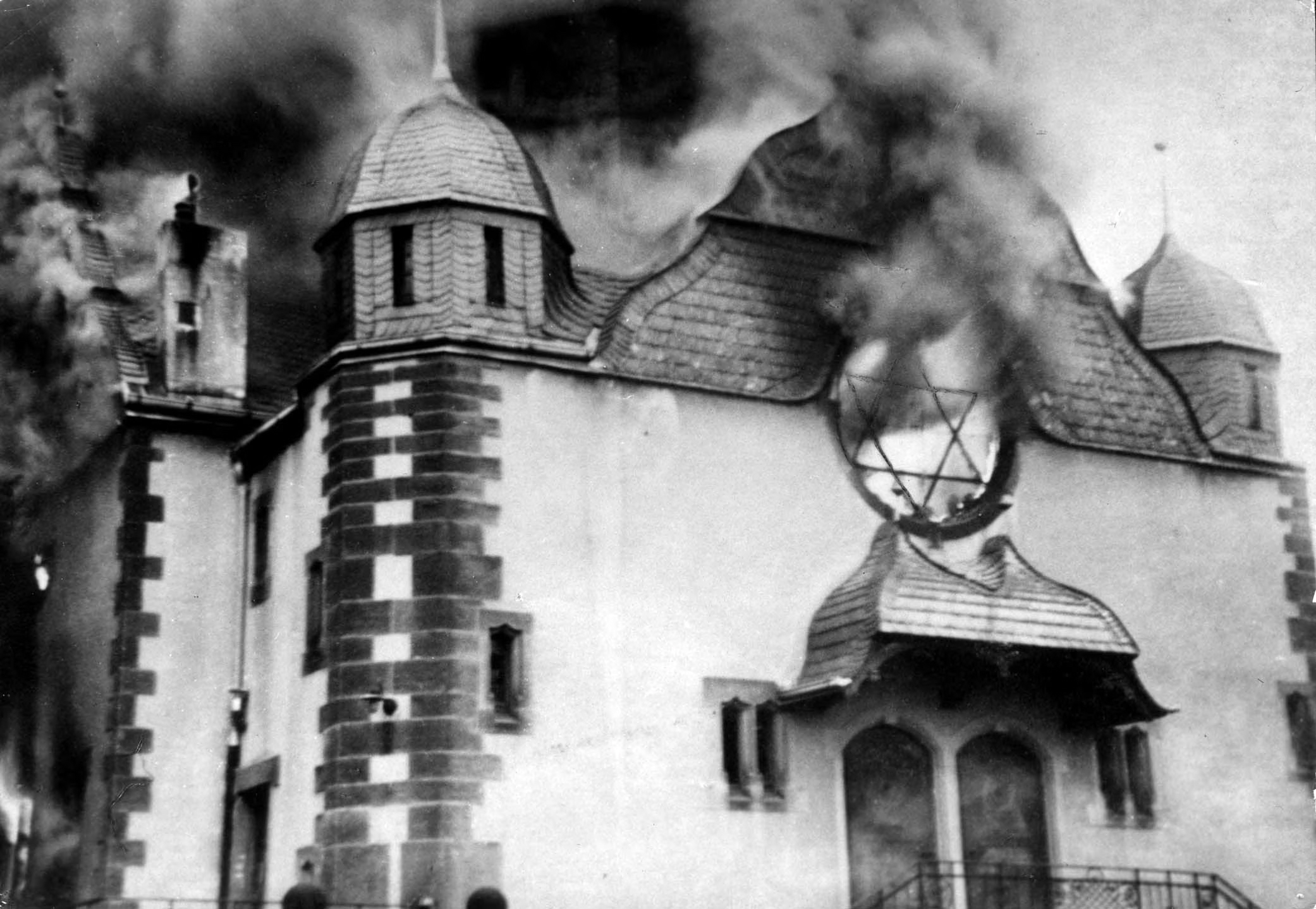 Synagogue on Fire.jpg