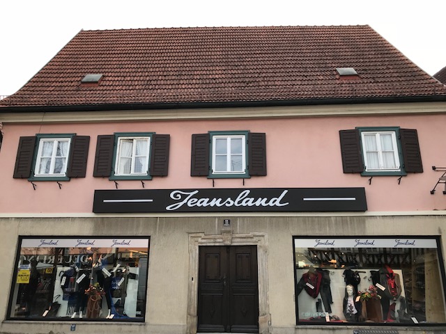 Jeansland Store