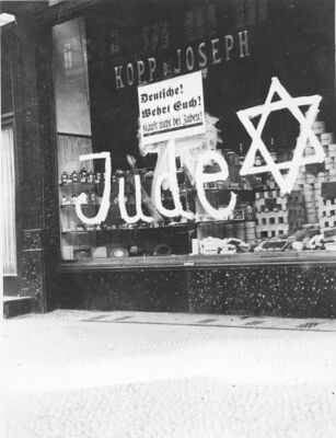 https://considerthesourceny.org/document/defaced-jewish-storefront