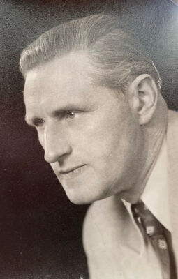 Bernhard Hartung